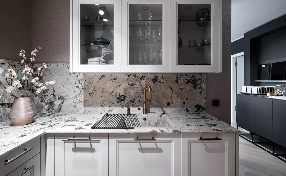 Imposante Marmorküche